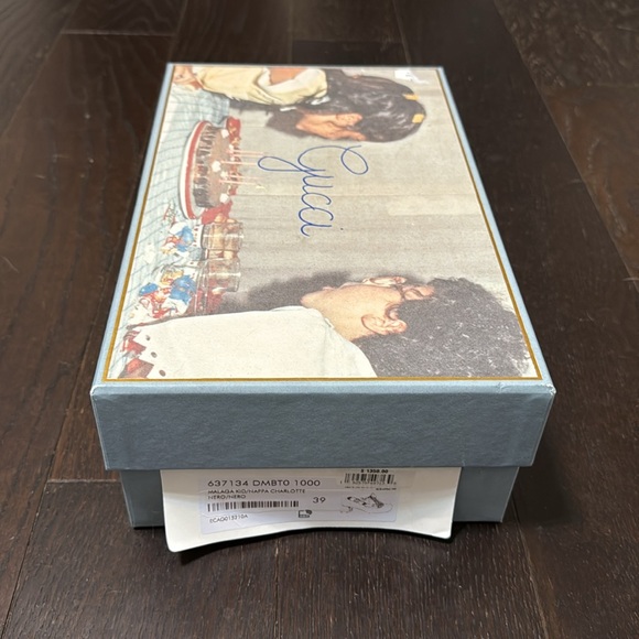 Gucci Bonny Bow Crystal Black and Gold Women's Shoesl - Picture 6 of 6